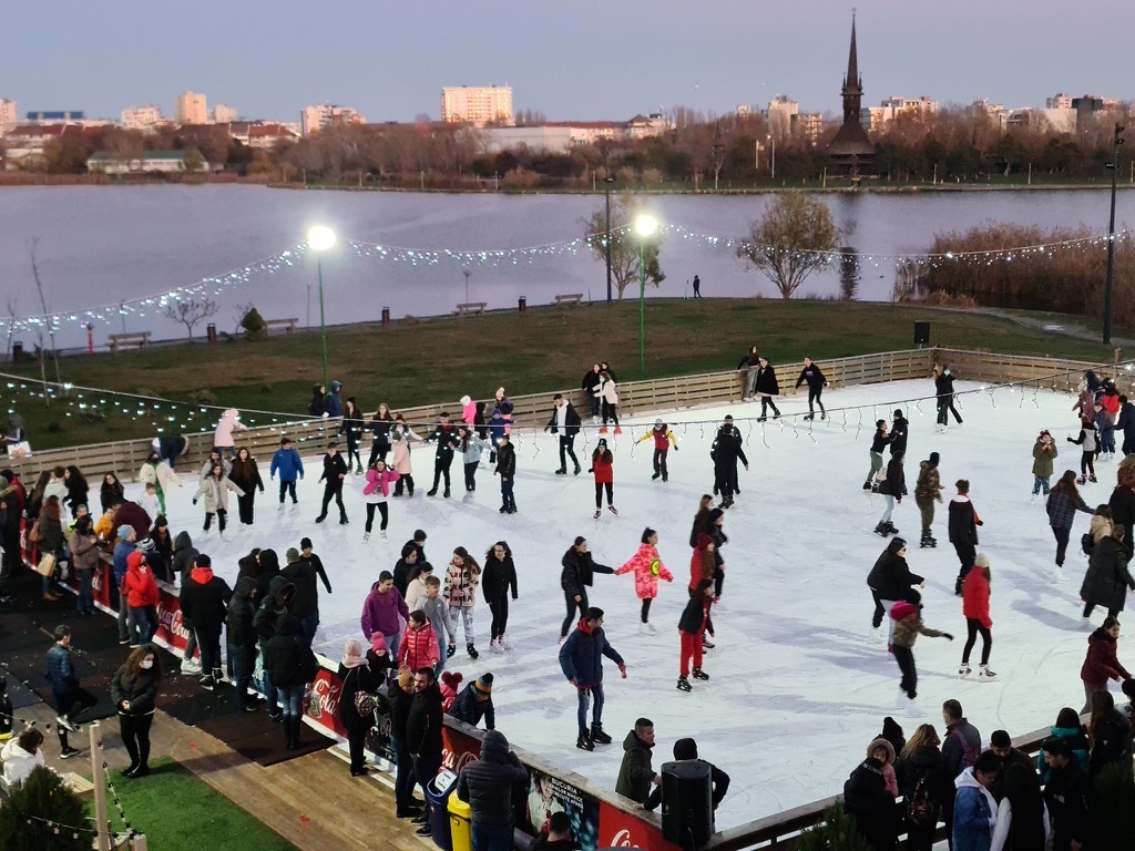Patinoar IceLand City Park Mall — fotografie 2