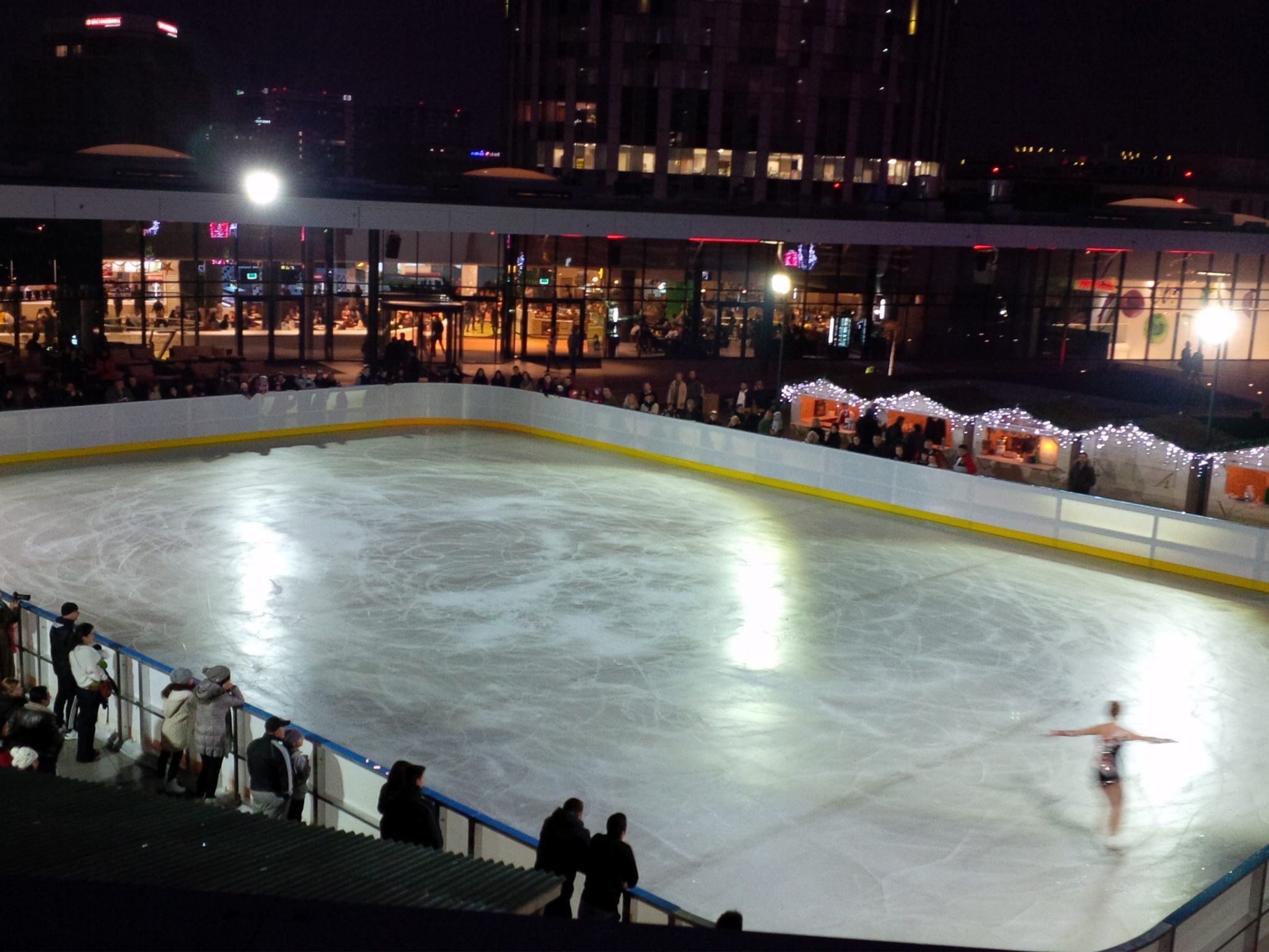 Patinoar Cosmopolis — Ilfov