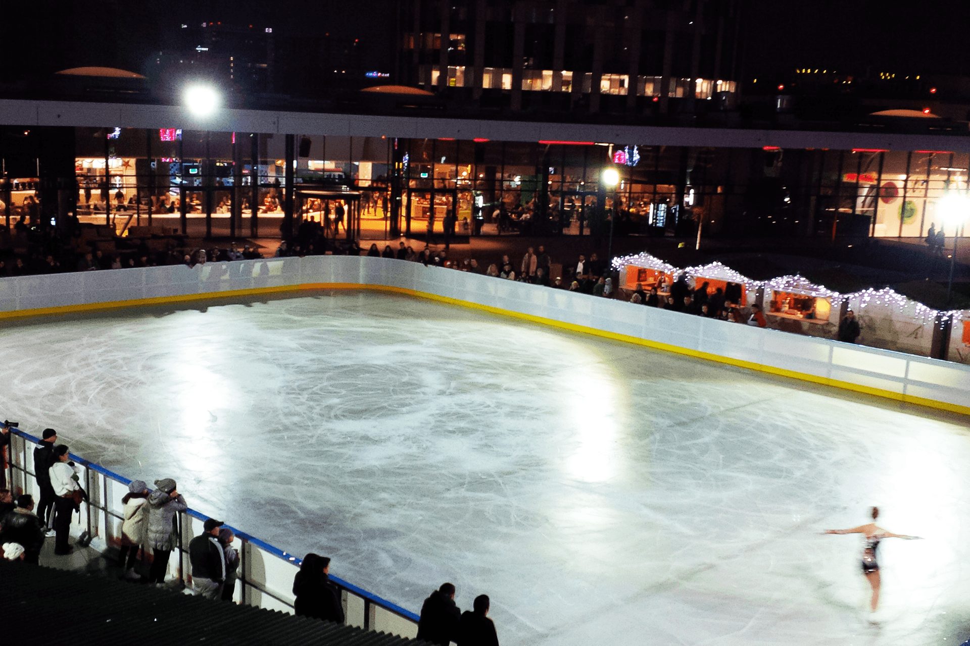 Patinoar Ice Magic — Buzău