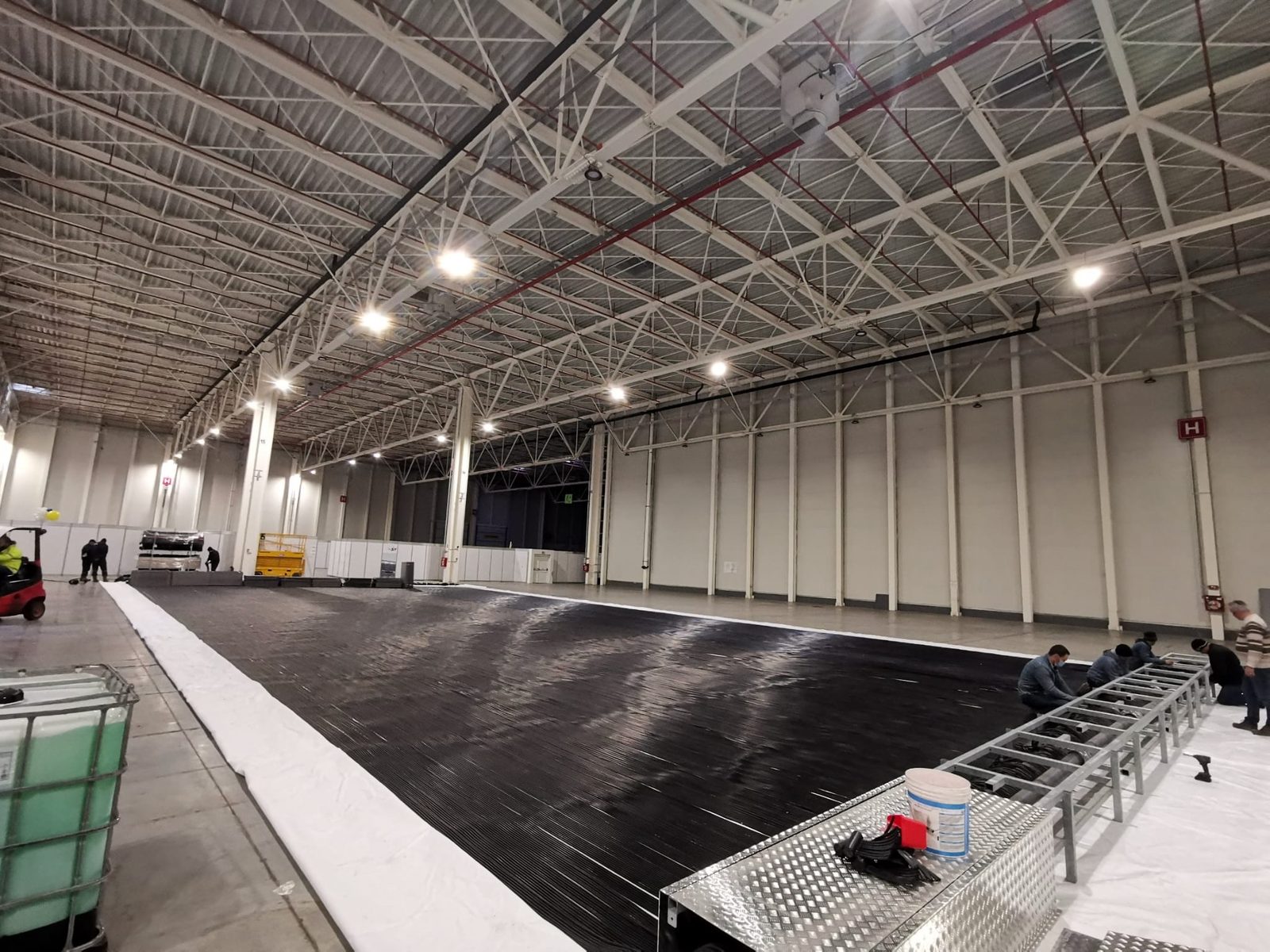 Componente și materiale de montaj